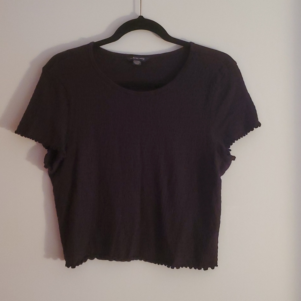 3/20 American Eagle lettuce edge crop tops